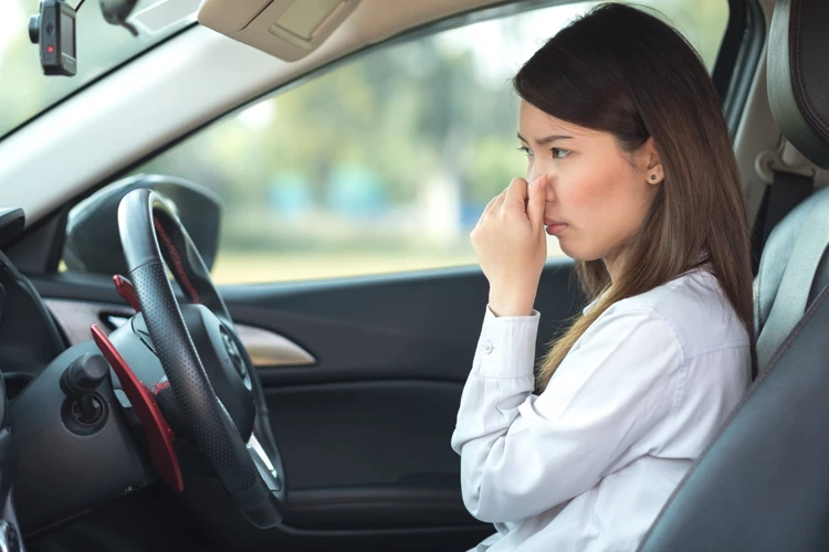 Causes Of Glue Smells In Cars