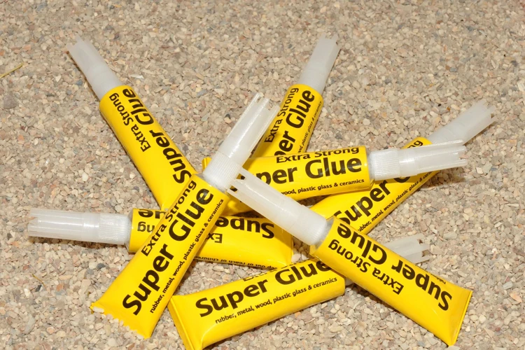 Is Glue Toxic To Dogs?