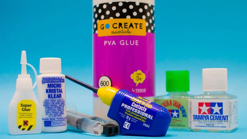 Step-By-Step Guide To Removing Glue From Plastic Models