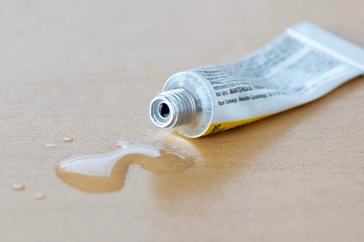 Tips For Cleaning Up Glue Spills