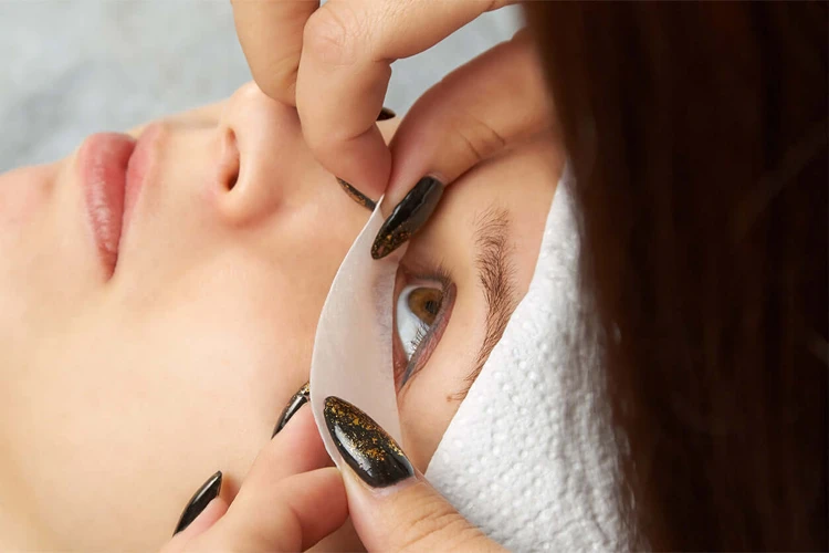 Why Should You Remove Eye Glue Carefully?